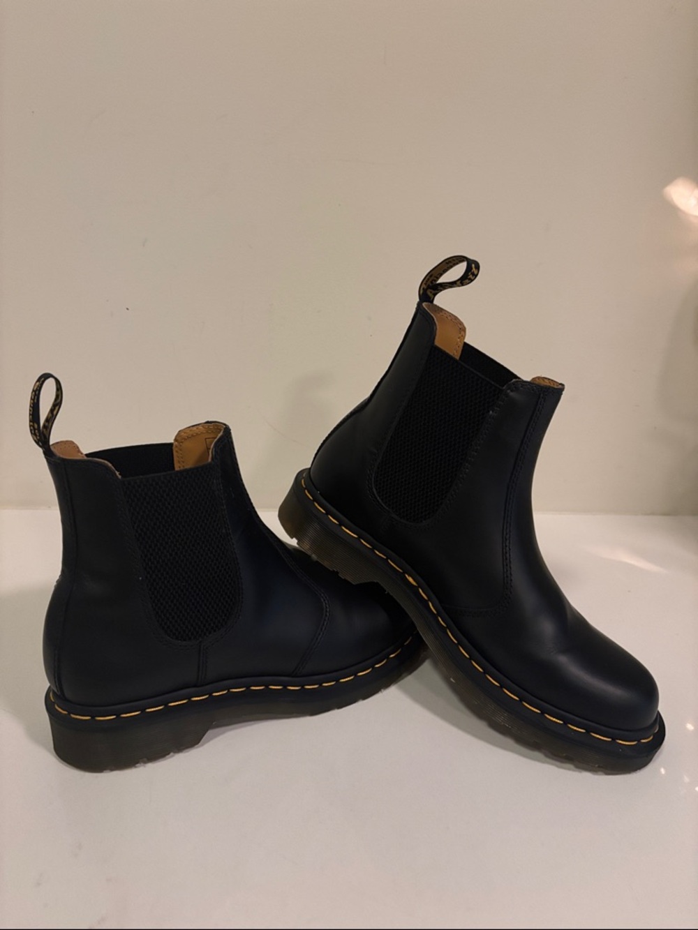 Women’s Dr Martens #2976 Black Leather Chelsea Boots